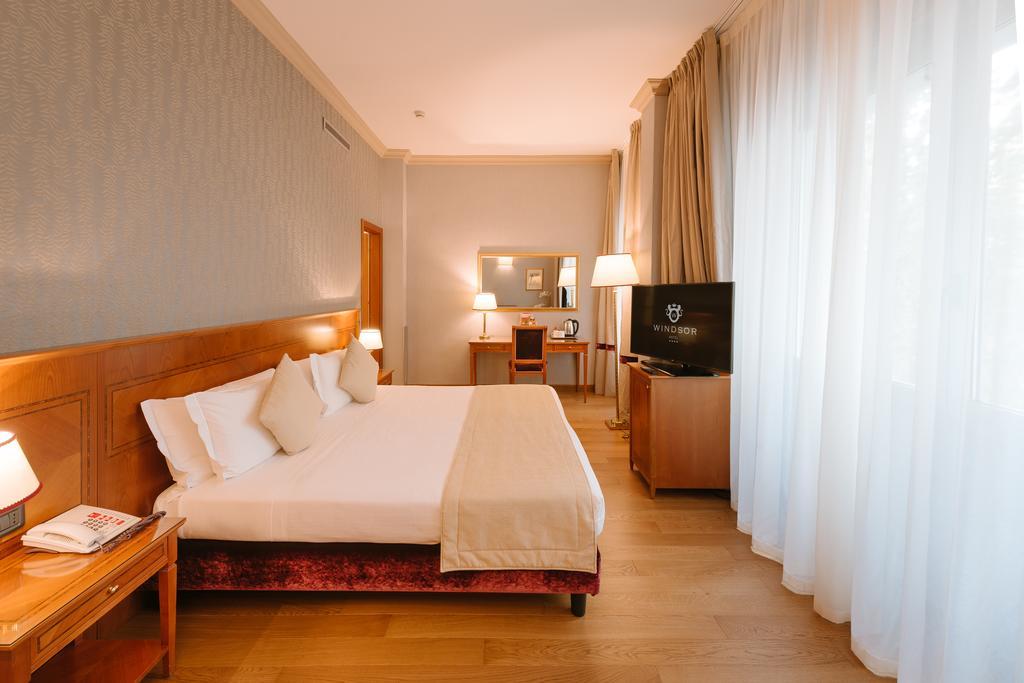 Windsor Hotel Milano Екстериор снимка